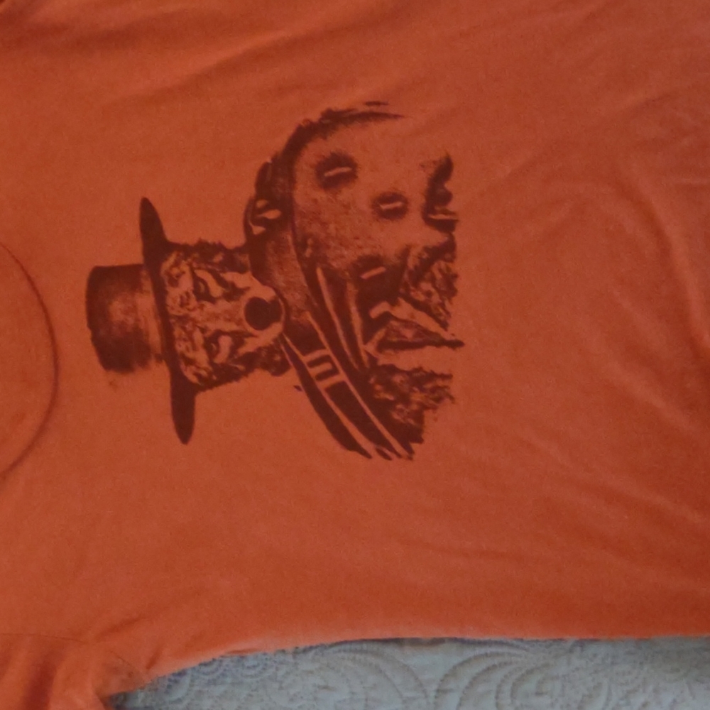 Headlines size Medium Orange cute fox? T-shirt